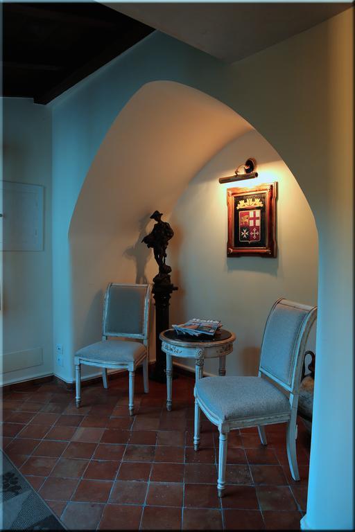 Alba D'oro - Historic Luxury
